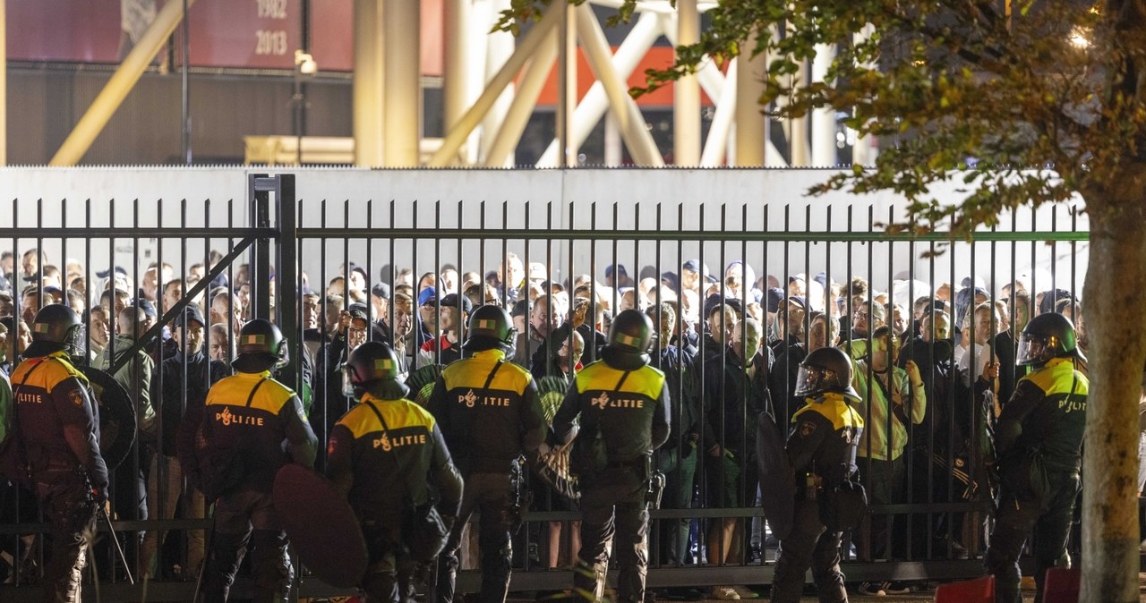 Skandal Po Meczu Alkmaar Legia O Wiadczenie Holenderskiej Policji