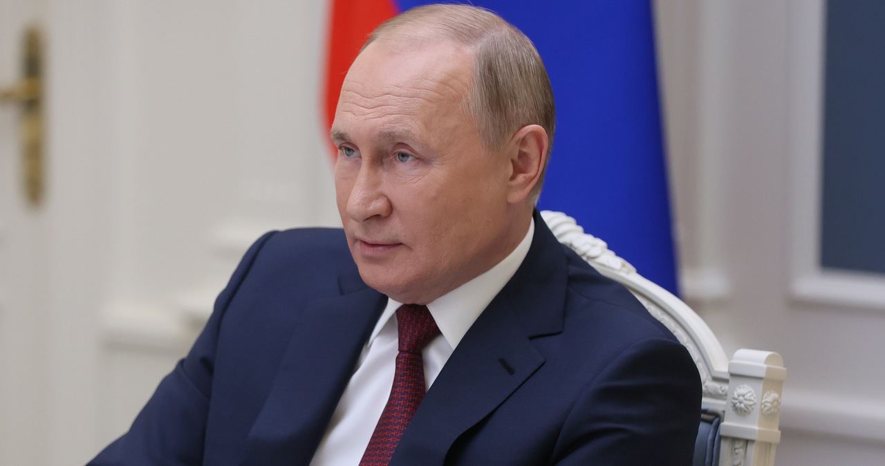 Putin: Rosja uważa za „czerwoną linię” infrastrukturę NATO na Ukrainie