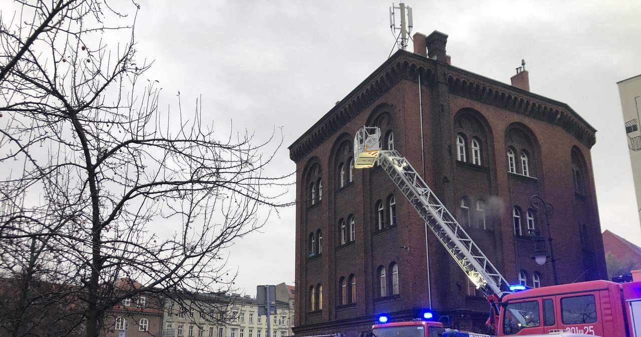 Pożar kamienicy w Poznaniu. Ewakuowano 19 osób