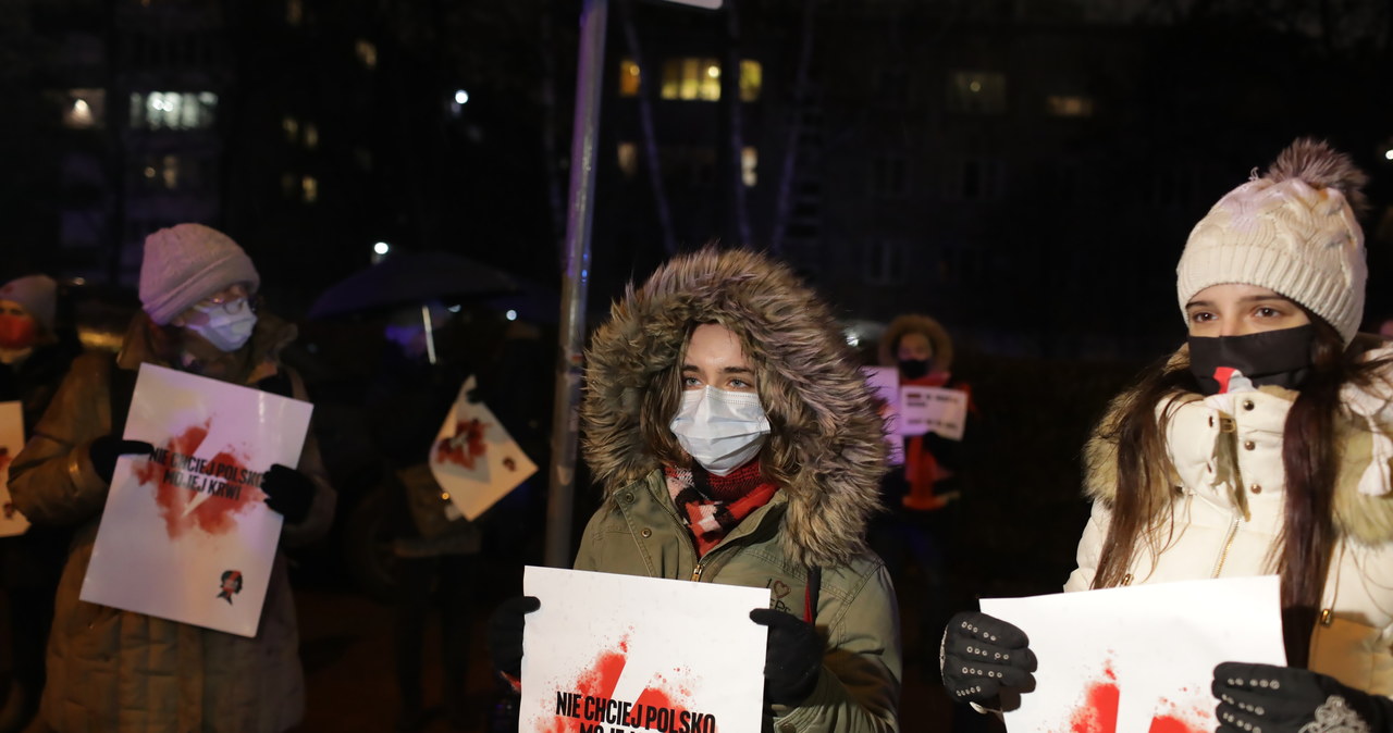 ​Całkowity zakaz aborcji i kara dożywocia. W Sejmie trwa debata nad projektem ustawy