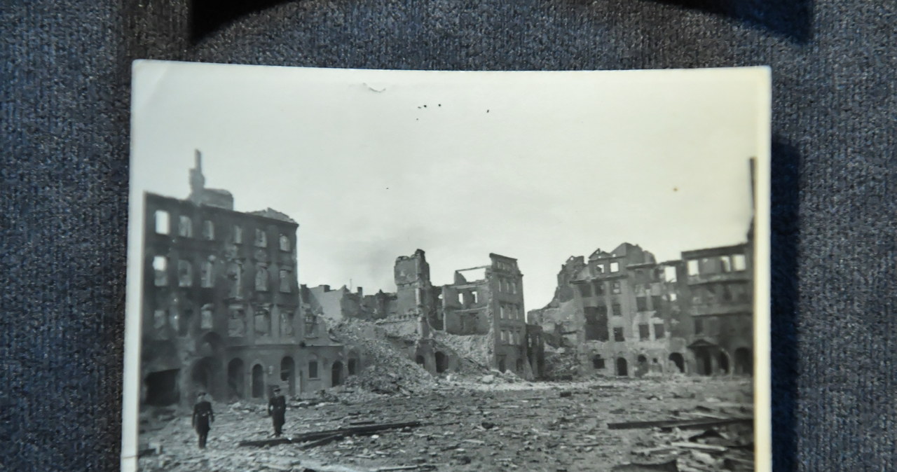 Nieznane fotografie z września 1944 r. trafiły do Muzeum Powstania Warszawskiego