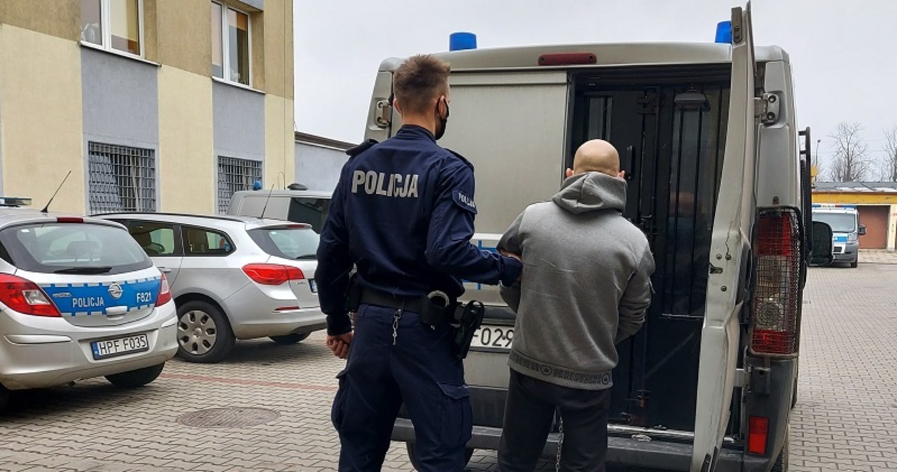 Pobili 17-latka metalową rurką i okradli. Grozi im nawet 12 lat