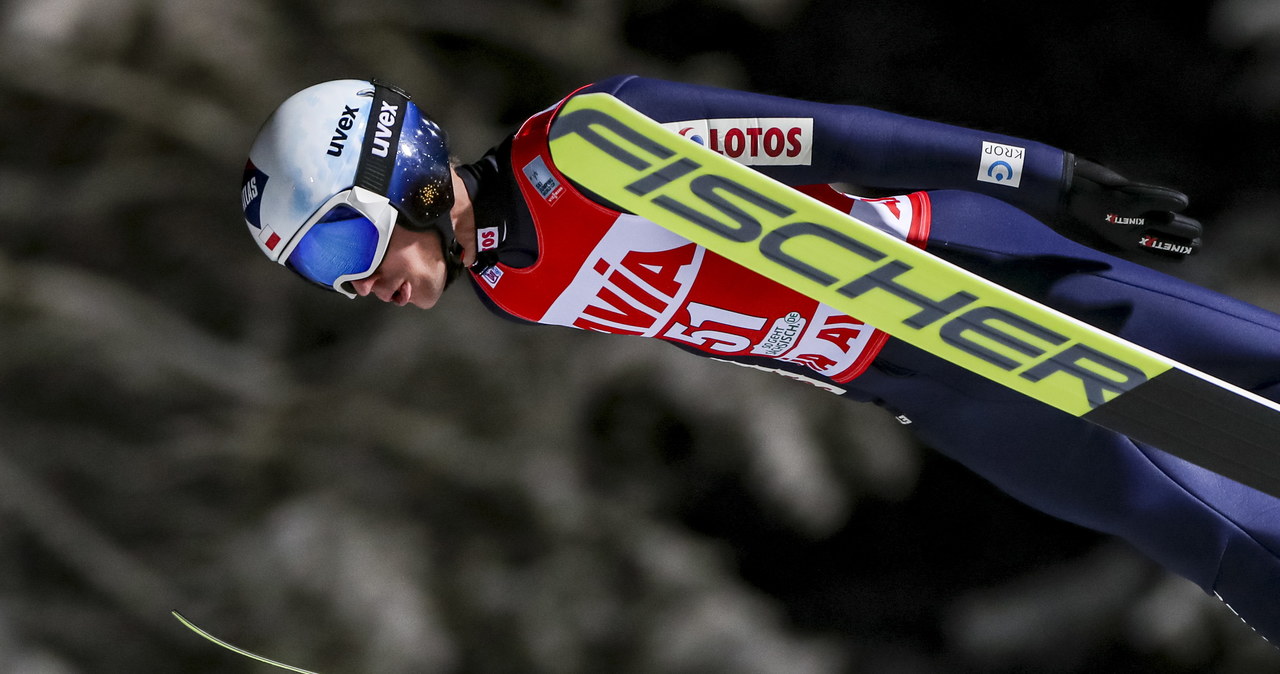 Kamil Stoch na podium zawodów Pucharu Świata w Klingenthal!