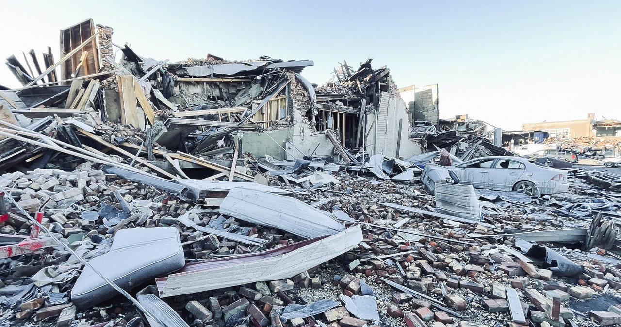 Tragiczne tornada w USA. „Mamy miasta, których już nie ma”