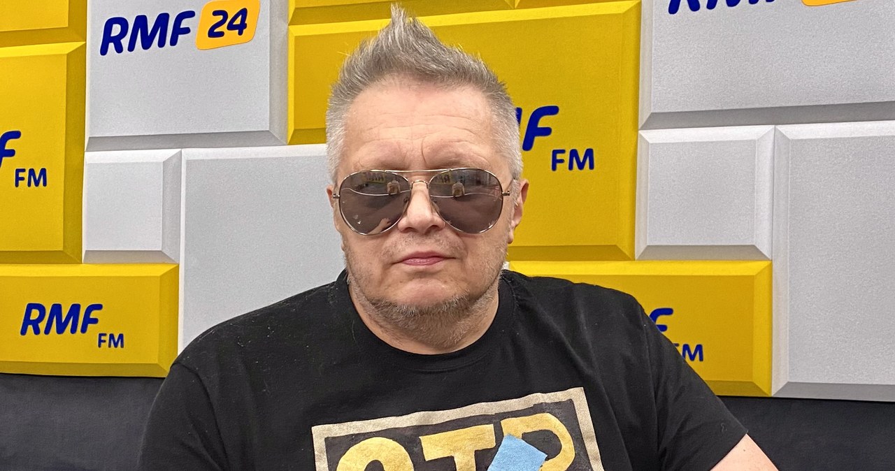 „Czarny humor ze strachem”. Muniek Staszczyk o stanie wojennym