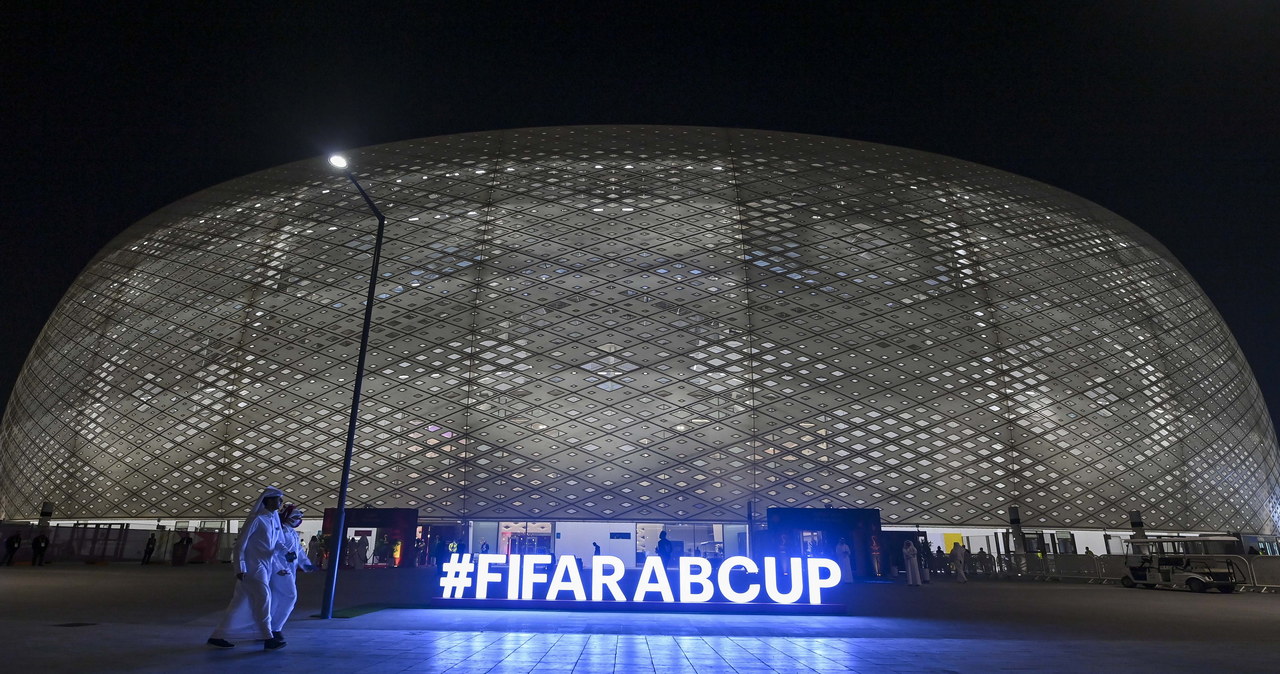Pół mld dolarów dla agentów piłkarskich. FIFA chce ograniczyć ich wpływy