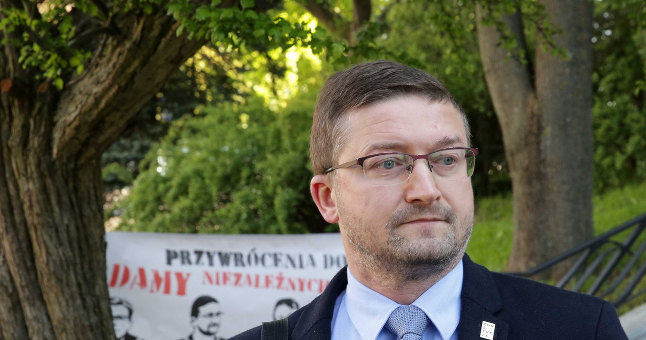 Sąd nakazał przywrócenie do orzekania sędziego Pawła Juszczyszyna