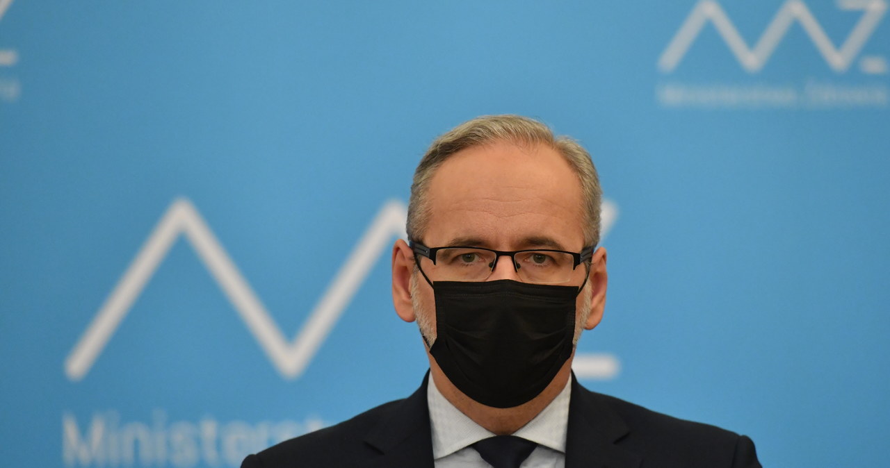 Niedzielski: Apogeum zakażeń i hospitalizacji czwartej fali mamy za sobą