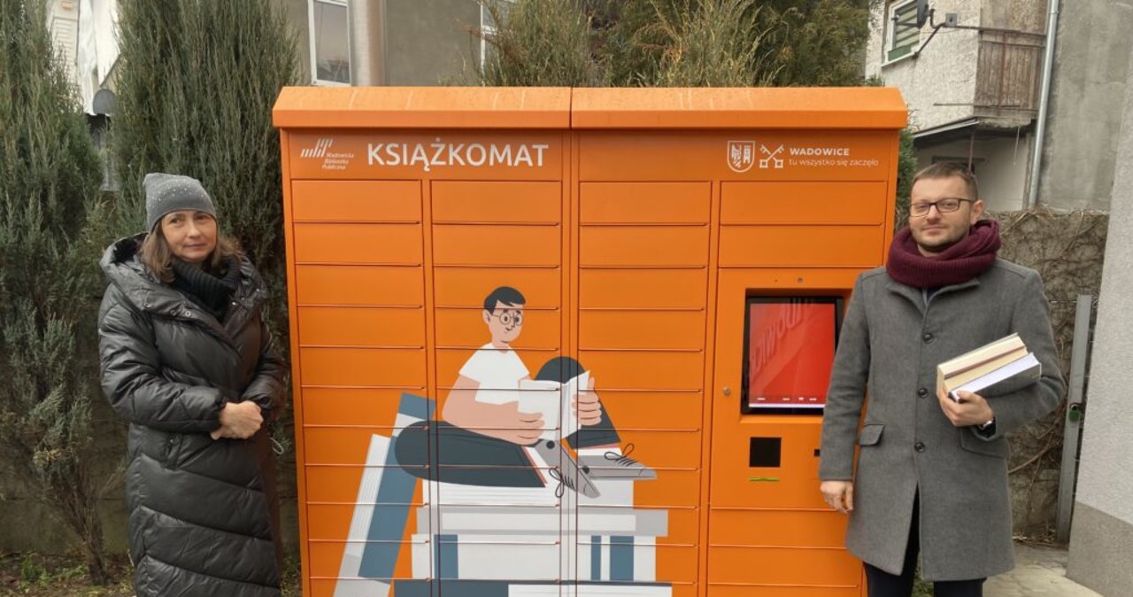 W Wadowicach stanął książkomat. Jedyny w powiecie!
