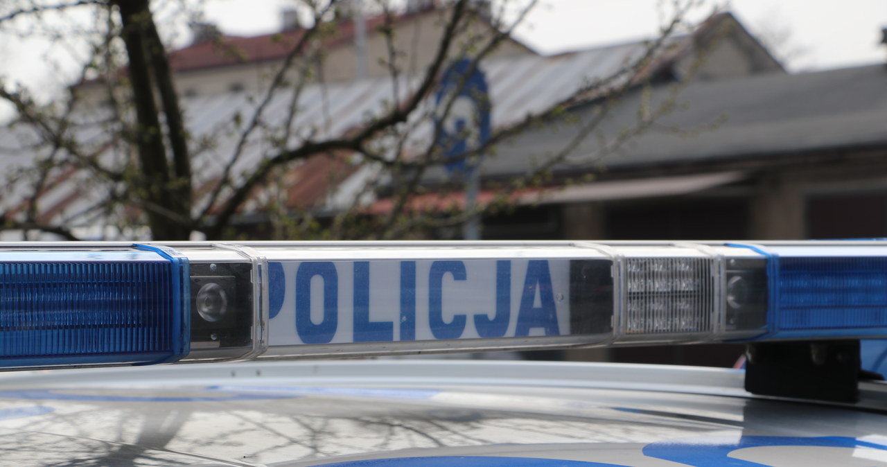 Strzał podczas policyjnego pościgu. 25-latek miał zaczepiać przechodniów