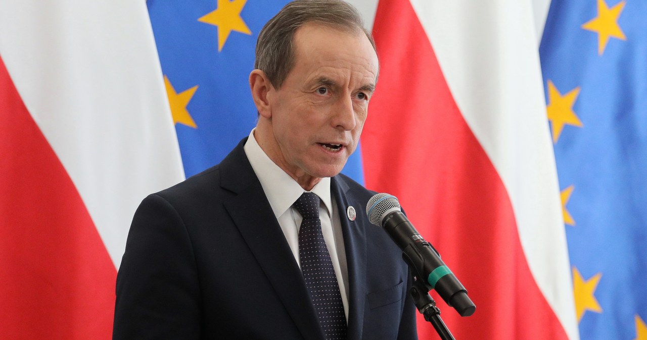 Grodzki: Podsłuchiwanie w sposób nielegalny kwalifikuje rząd do dymisji