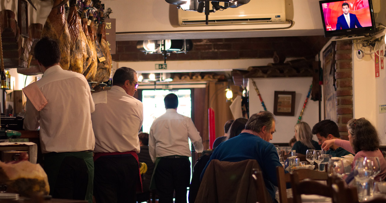 Do restauracji w Portugalii z szybkim testem. Zrobisz go przed wejściem