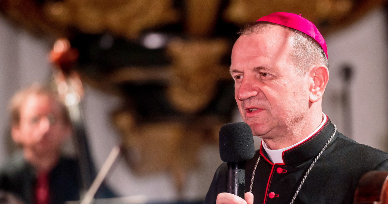 Abp Wojda w orędziu na Boże Narodzenia: Otwórzmy serca na Jezusa Chrystusa