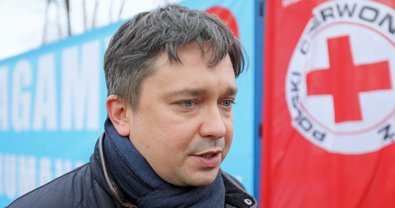 RPO o nowych obostrzeniach i obowiązku szczepień: Powinny być wprowadzone ustawą