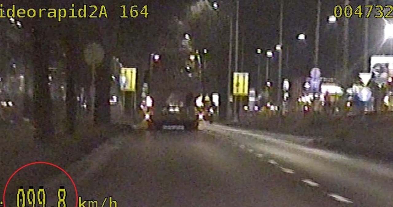 Jechał blisko 100 km/h autobusem pełnym ludzi