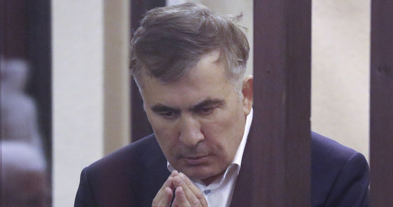 Micheil Saakaszwili „przymusowo przeniesiony” ze szpitala do więzienia
