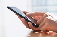 SMS-y od Ministerstwa Zdrowia. Otrzymały je miliony Polaków