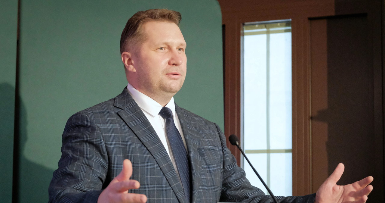 Czarnek: Nie przewidujemy przedłużenia nauki zdalnej