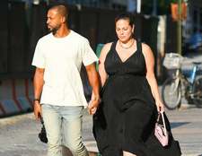 Ashley Graham w śmiałej sesji przed porodem