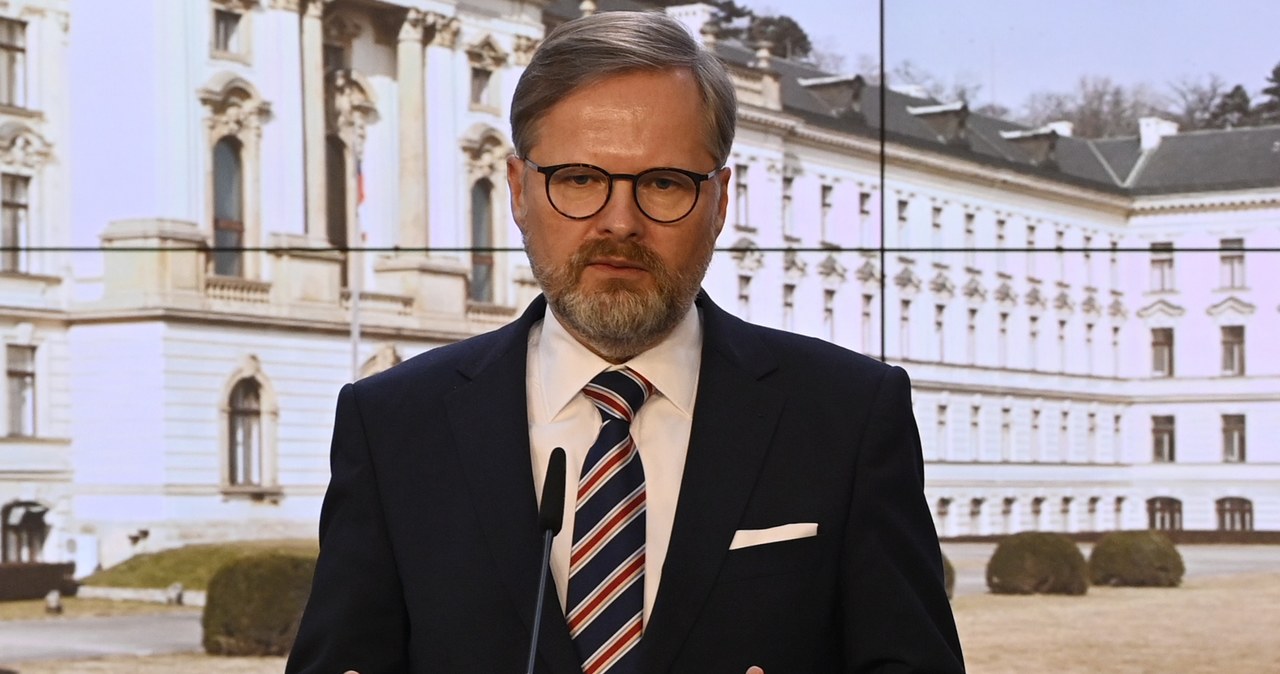 Priorytety nowego rządu Czech: Stabilizacja finansów i zorientowana na Zachód polityka zagraniczna