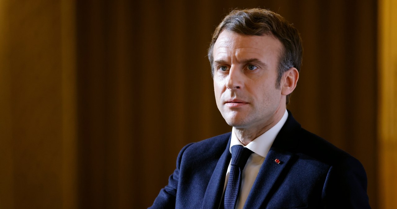 Wybory we Francji. Sondaż: Macron i Pecresse na remis w drugiej turze