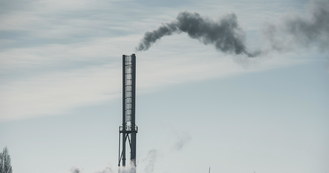 Smog znowu w natarciu. Rządowe Centrum Bezpieczeństwa ostrzega