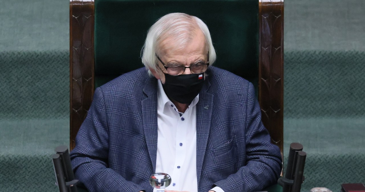Terlecki: Jest wielu posłów, którzy sprzeciwiają się przymusowi szczepień