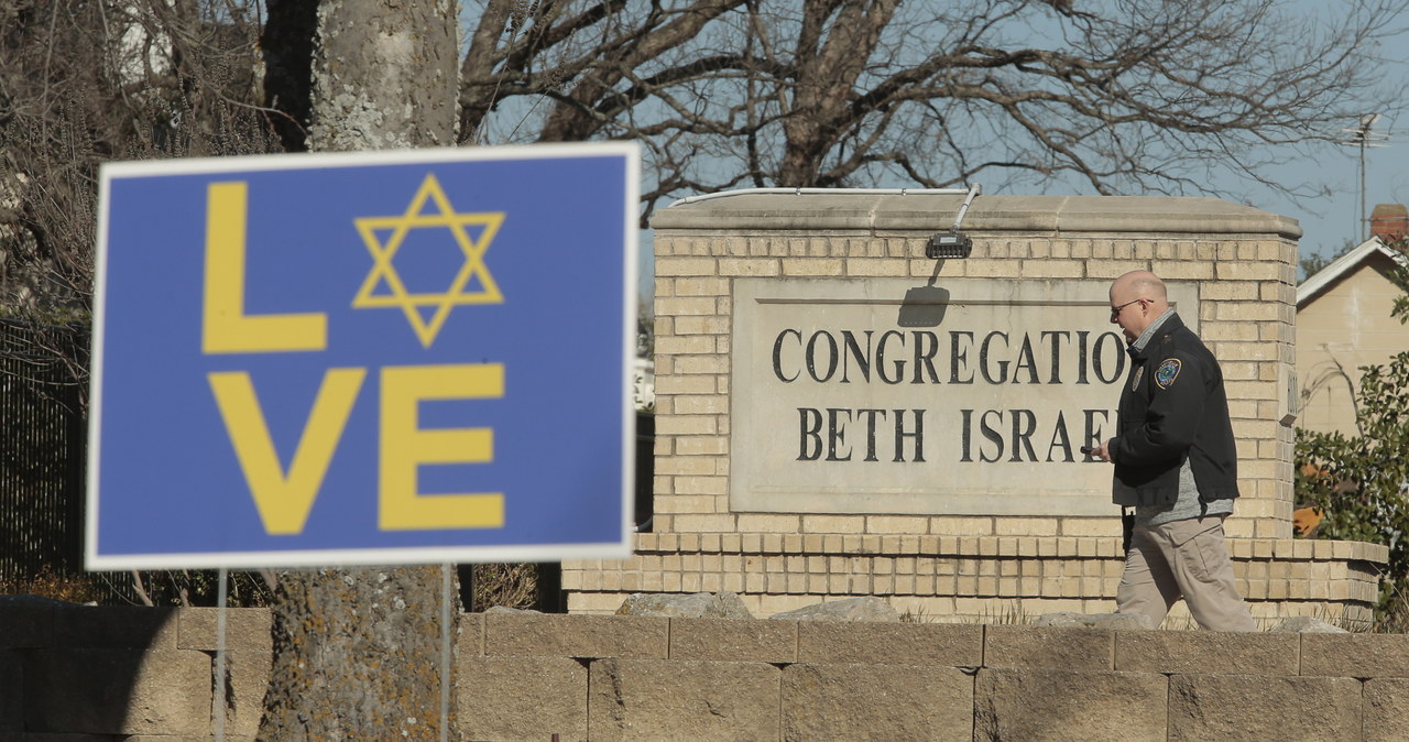 Atak na synagogę w USA. W sprawie zatrzymano dwóch nastolatków w Wlk. Brytanii