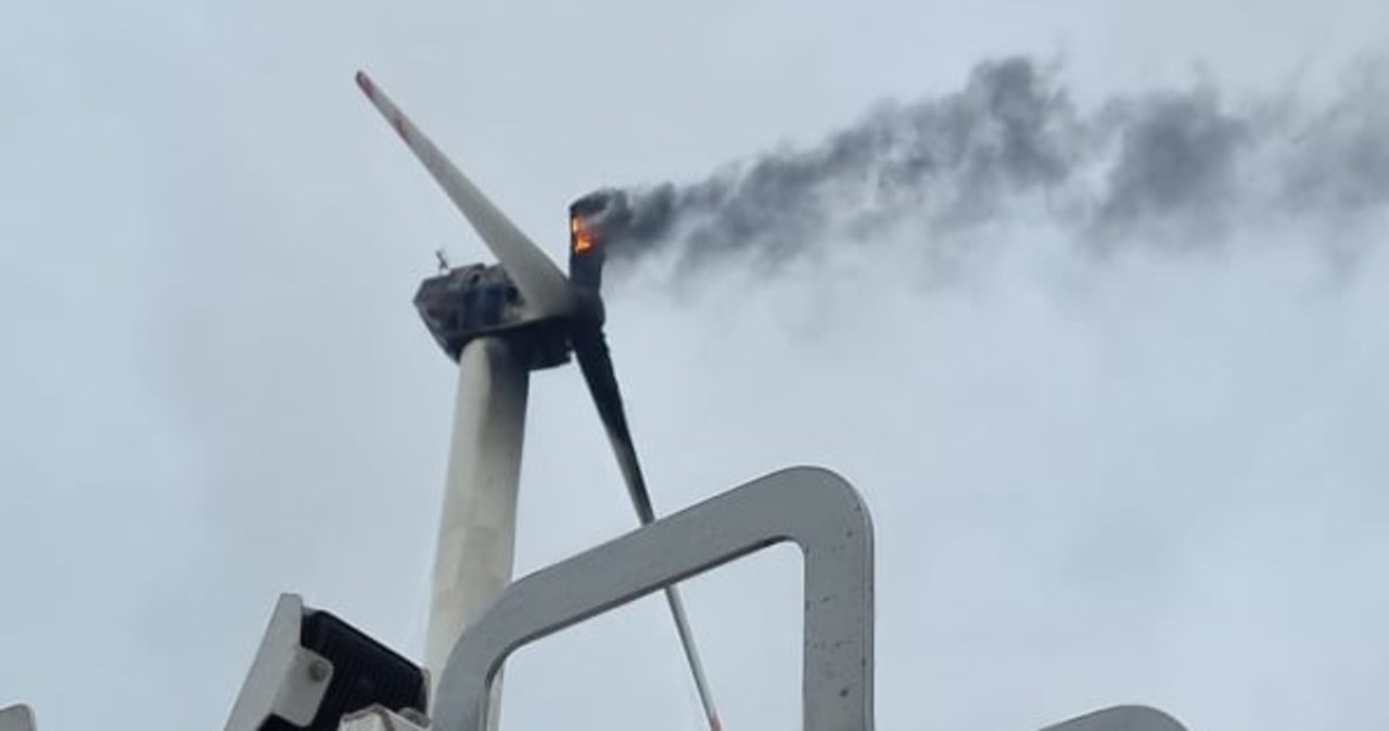 Pożar turbiny wiatrowej w wielkopolskim Goliszewie
