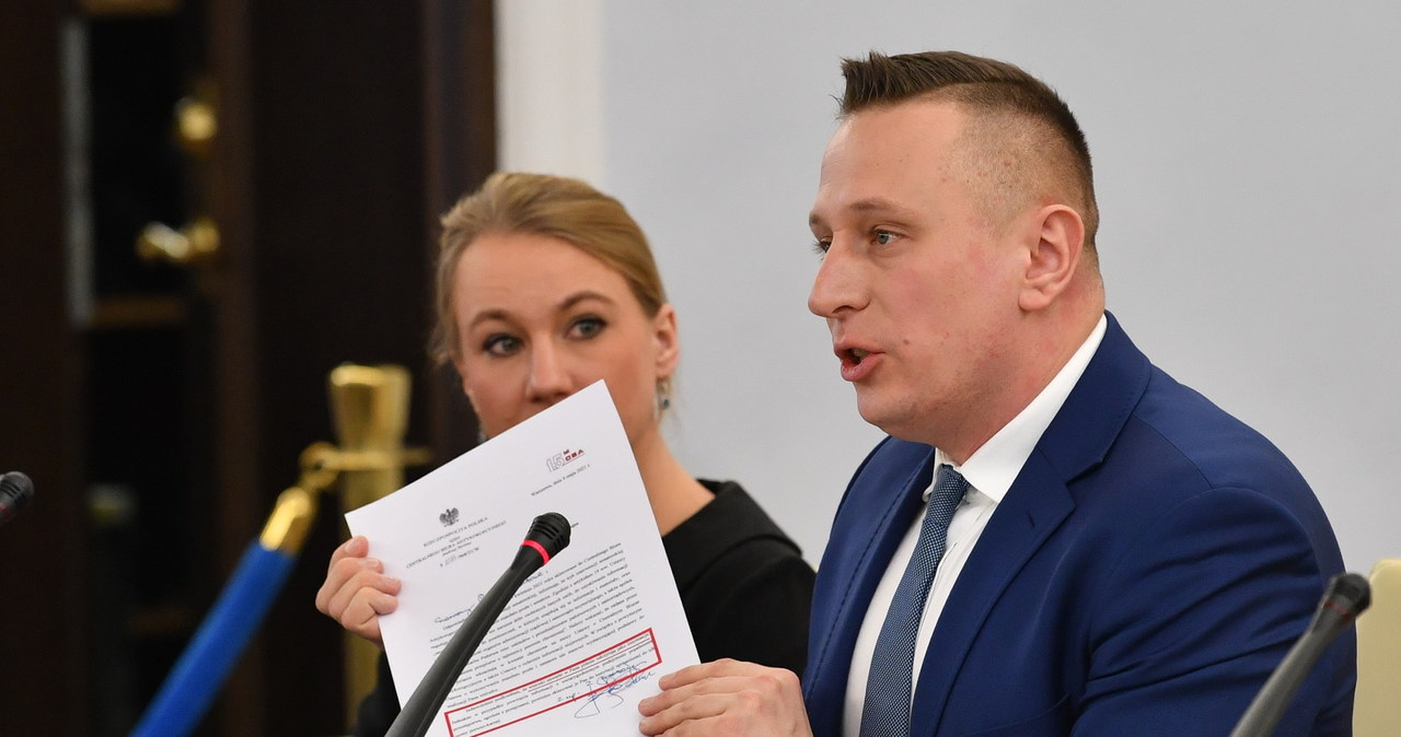 Brejza przed senacką komisją: Kalendarz inwigilowania mnie pokrywa się z wyborczym