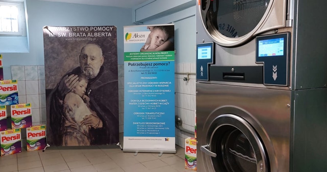 Otwarto pralnię dla bezdomnych. „Poczują się lepiej”