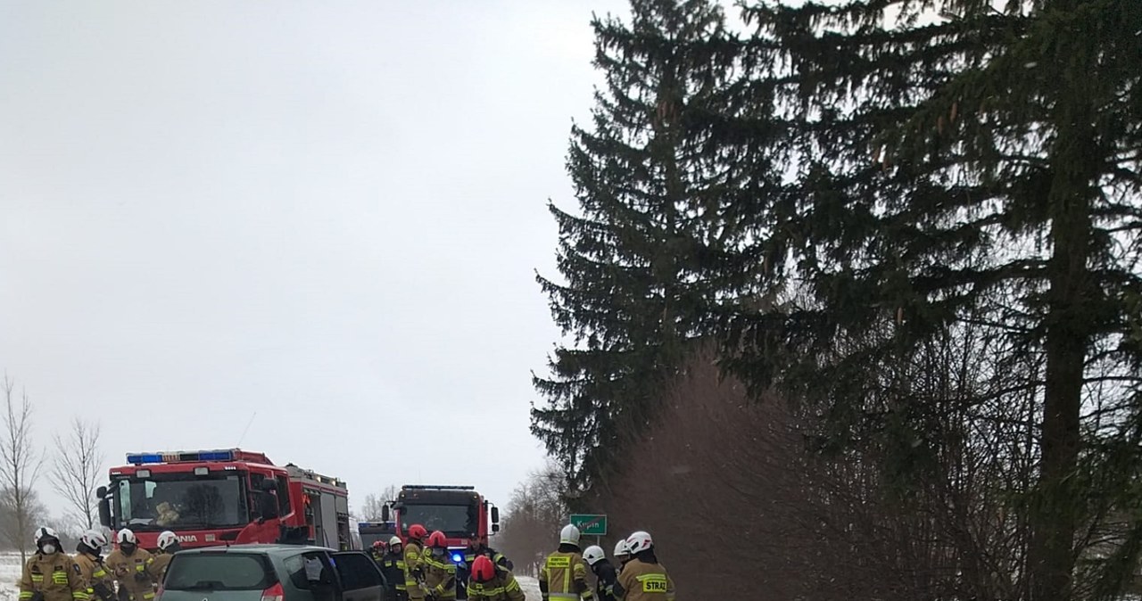 Wypadek koło Pasłęka. Zginęła kobieta, pięć osób rannych