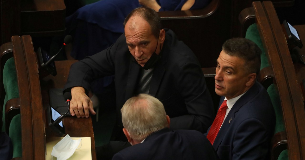 Co z komisją śledczą ds. inwigilacji? Narasta presja na posłów Kukiz’15