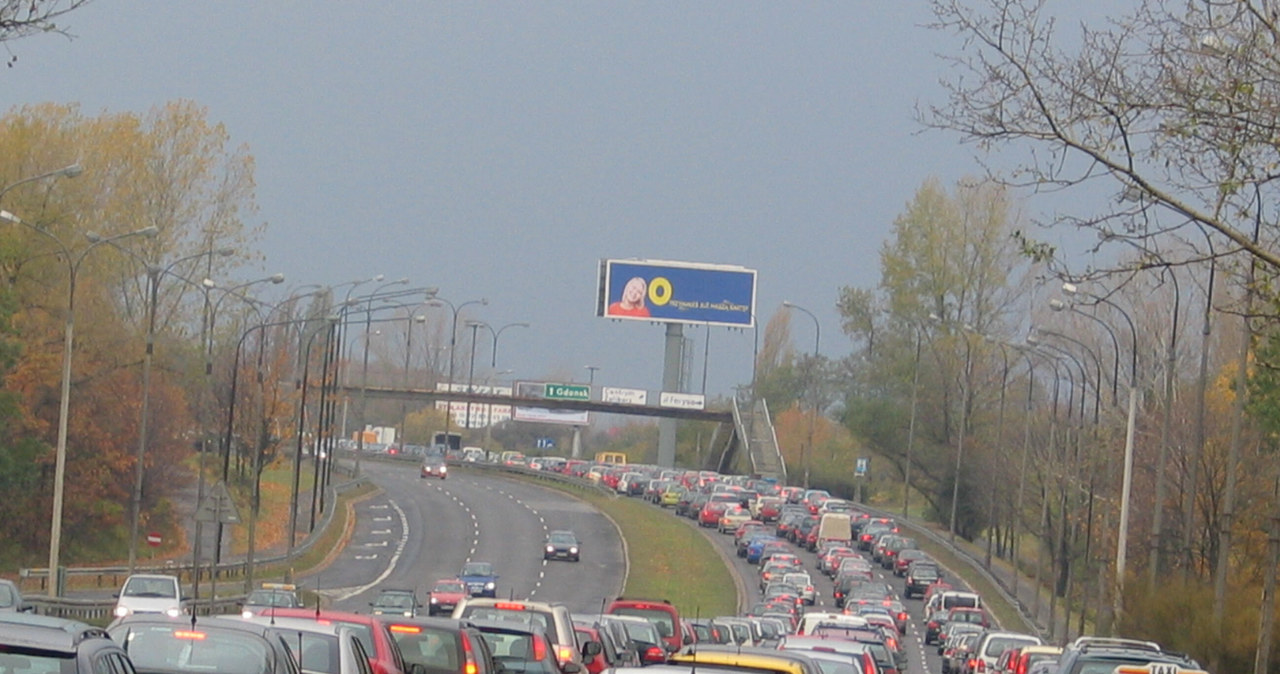 Warszawa: Od środy utrudnienia na Wisłostradzie