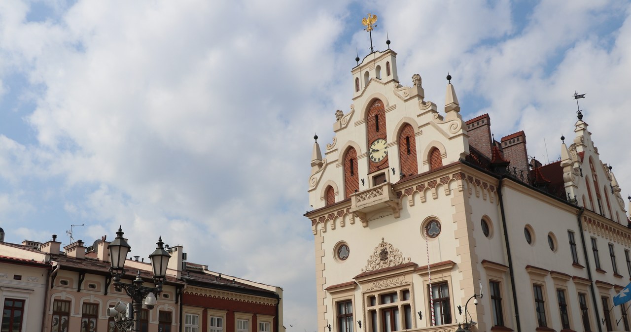 Rzeszów: Zmiany i ograniczenia w funkcjonowaniu urzędów