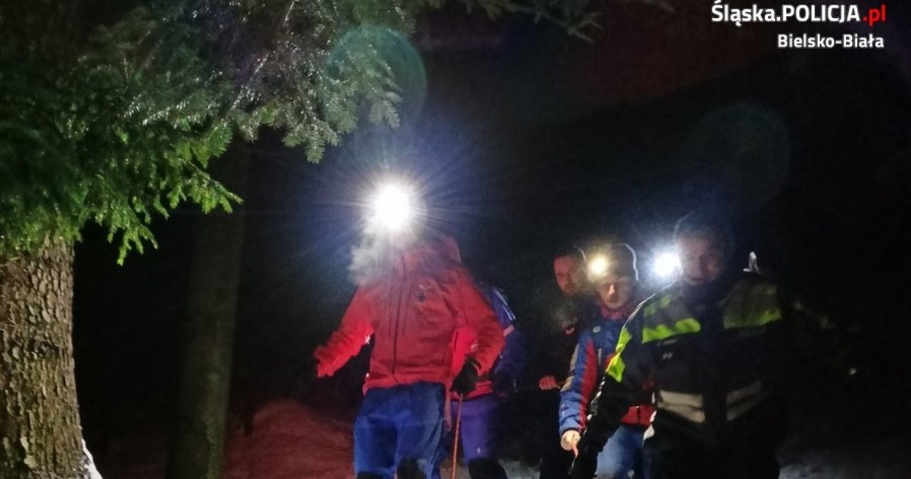 Nie potrafił powiedzieć, gdzie jest. 18-latek zgubił szlak podczas zamieci