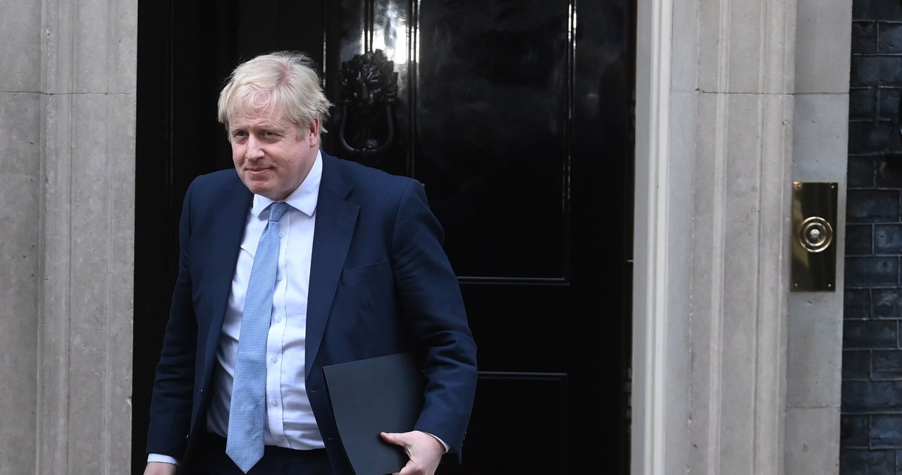 Jest raport dot. imprez na Downing Street. Johnson nie zamierza ustępować