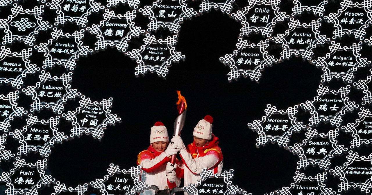 Pekin 2022: Olimpijski znicz zapalała Ujgurka. „Chiny pokazują światu środkowy palec”