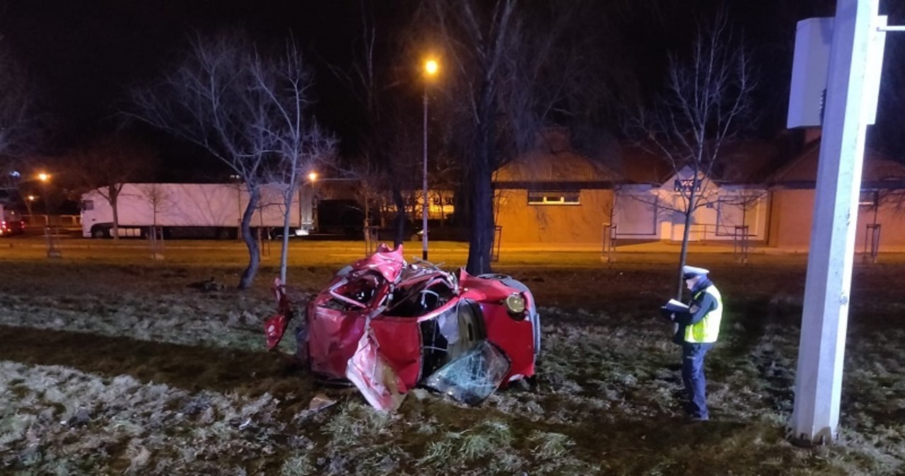 ​Tragedia we Wrocławiu. Kierowca spowodował śmiertelny wypadek i uciekł