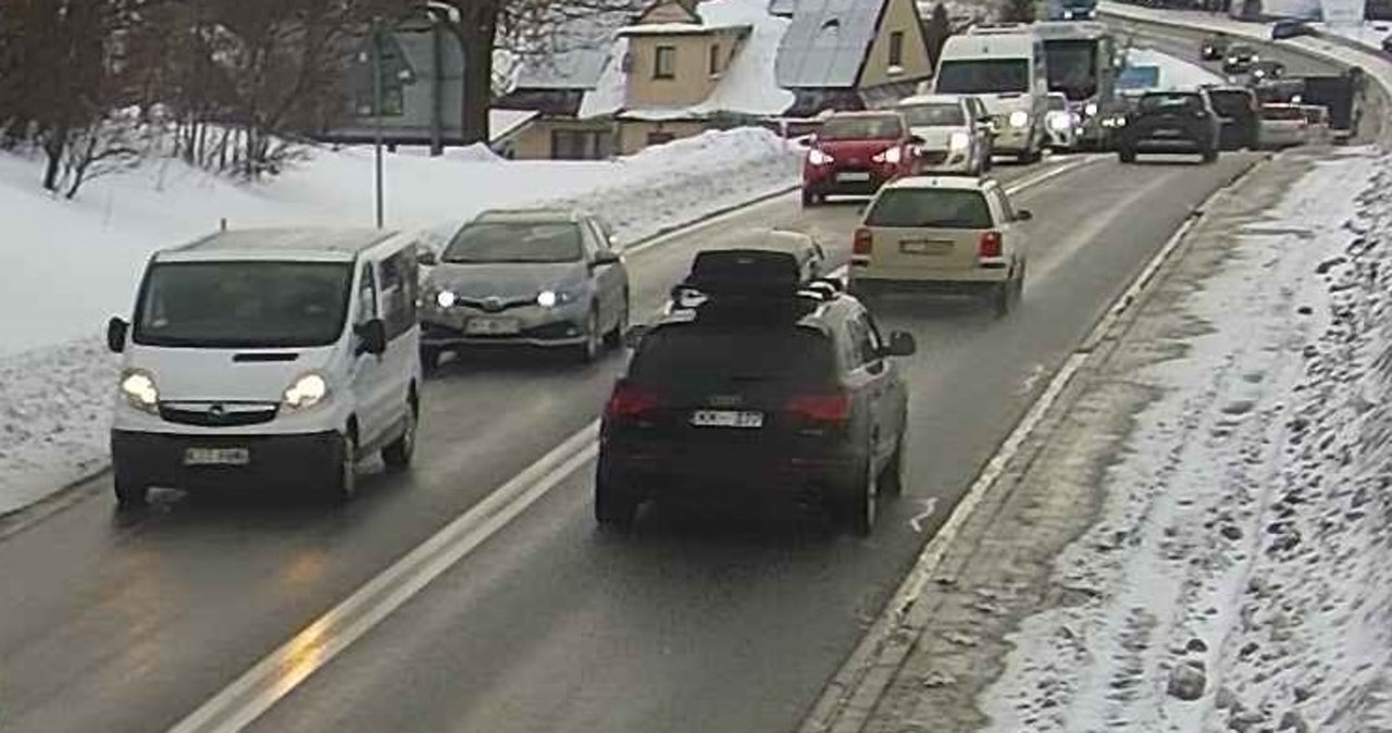 Tłoczno na zakopiance. Zmiana turnusów na feriach