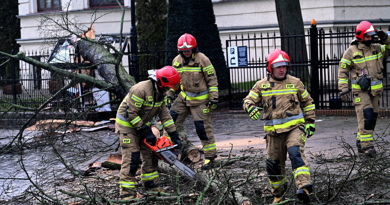 8 dni bez prądu. Po wichurze nadal są problemy z zasilaniem