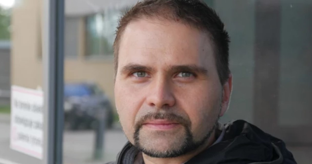 Prof. Pyrć: Jeśli rezygnujemy z maseczek i kwarantanny, to idziemy z pandemią na zwarcie