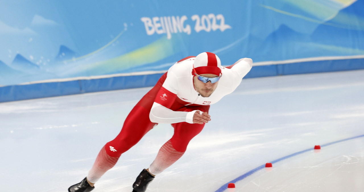 Pekin. Łyżwiarstwo szybkie: Michalski piąty na 500 m, triumf Chińczyka Gao