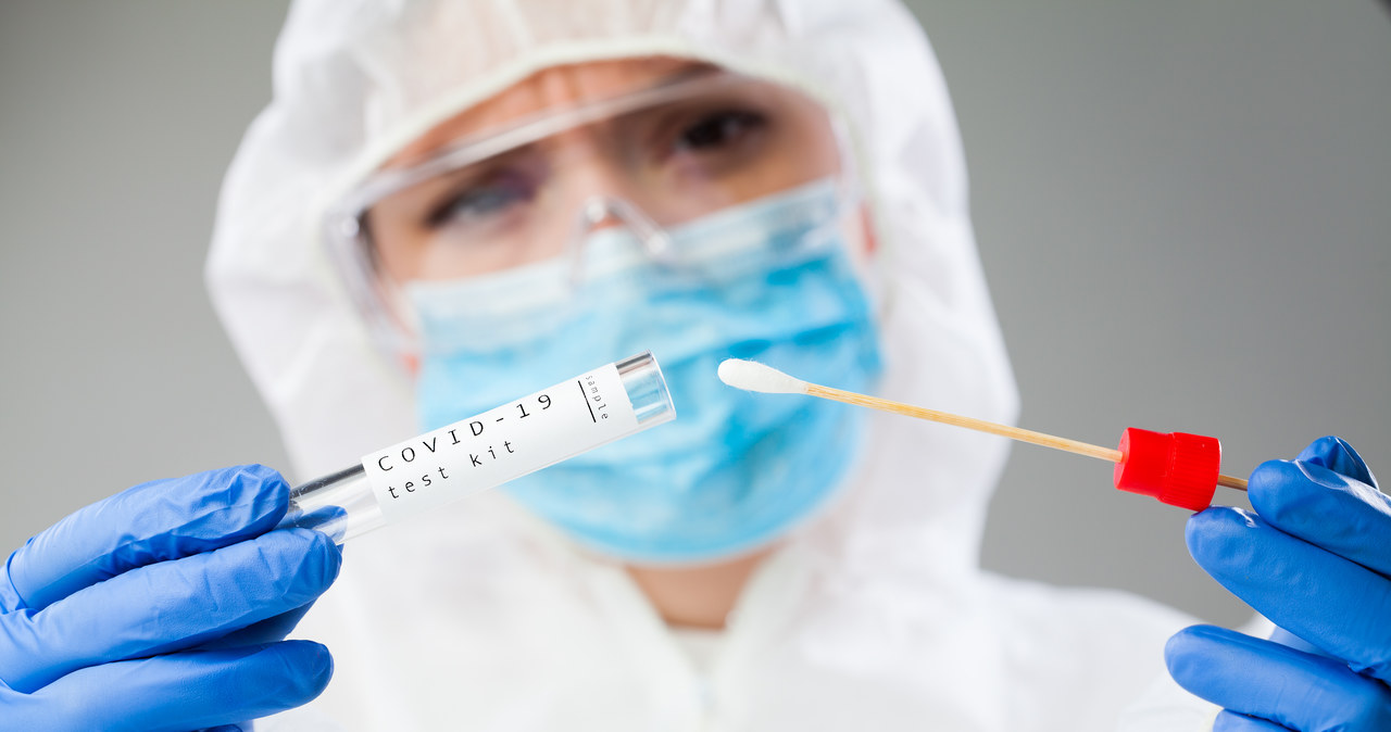 Szkoła zwolniła nauczycielkę, która odmówiła wykonania testu w kierunku Covid-19