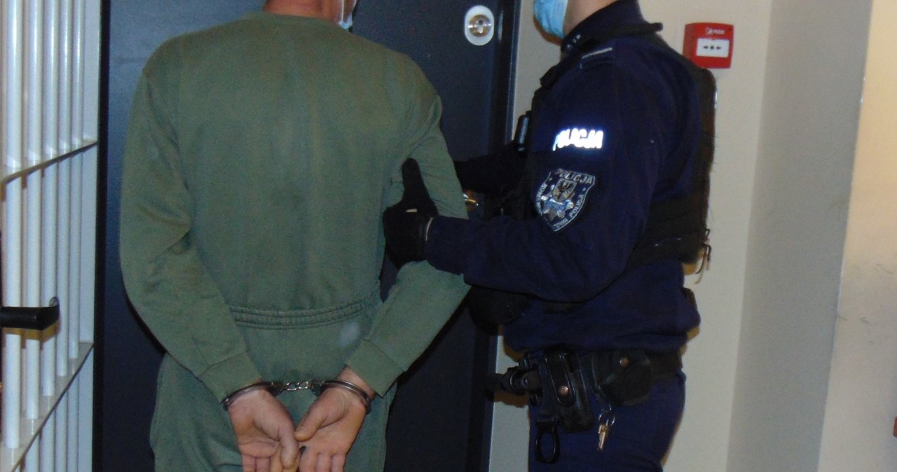 Mężczyzna trzy lata znęcał się nad ojcem