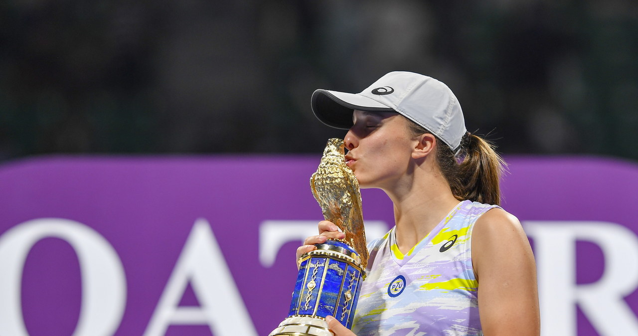 Iga Świątek wygrała turniej WTA w Dausze. „Chciałabym wyrazić swoje wsparcie dla wszystkich, którzy cierpią w Ukrainie”