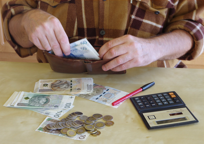 Trzy ulgi, o których nie każdy senior wie, a to błąd! Można sporo zaoszczędzić