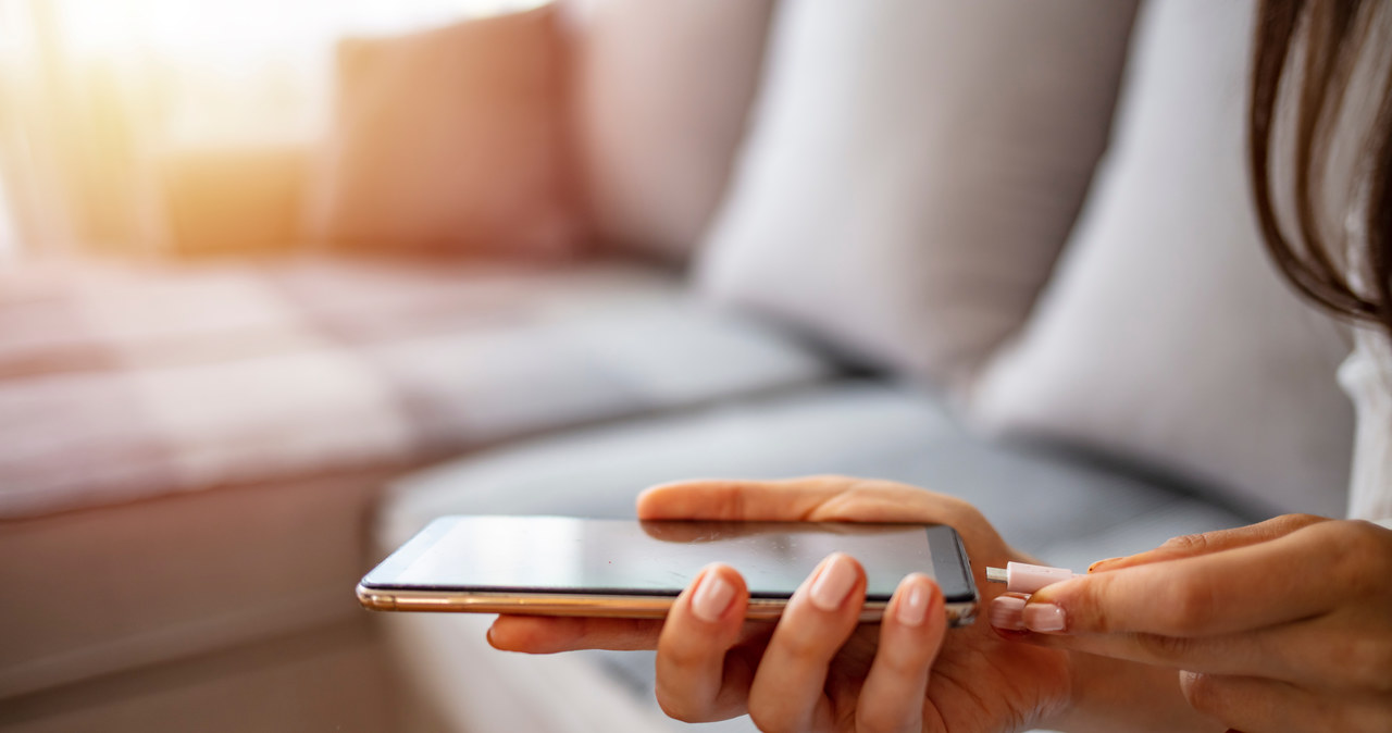 Jedna ładowarka dla wszystkich telefonów. Od kiedy?