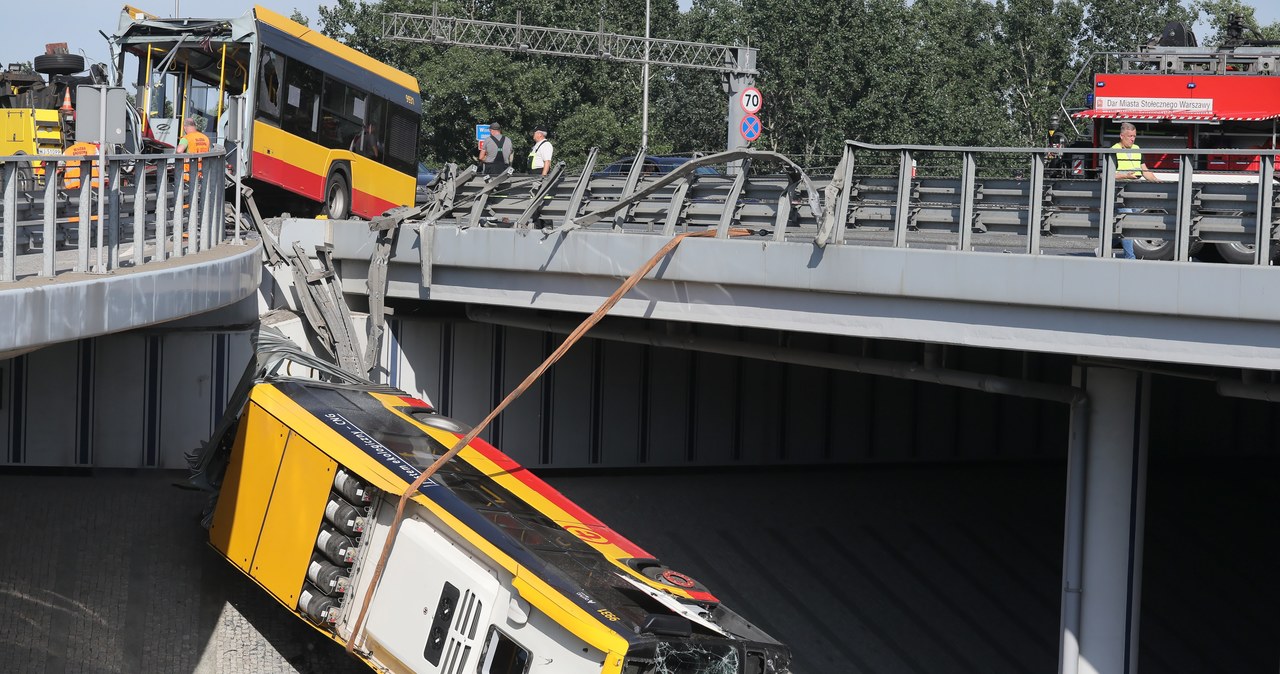Sprawa wypadku autobusu w Warszawie. Przed sądem zeznawał biegły