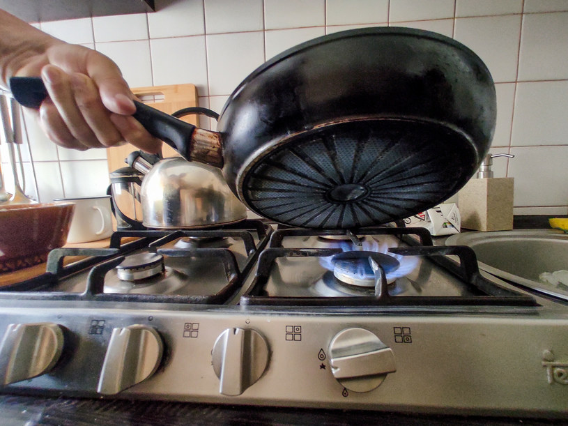 Rewelacyjny myk z kuchenką gazową. Jedna zmiana, a rachunki będą znacznie mniejsze